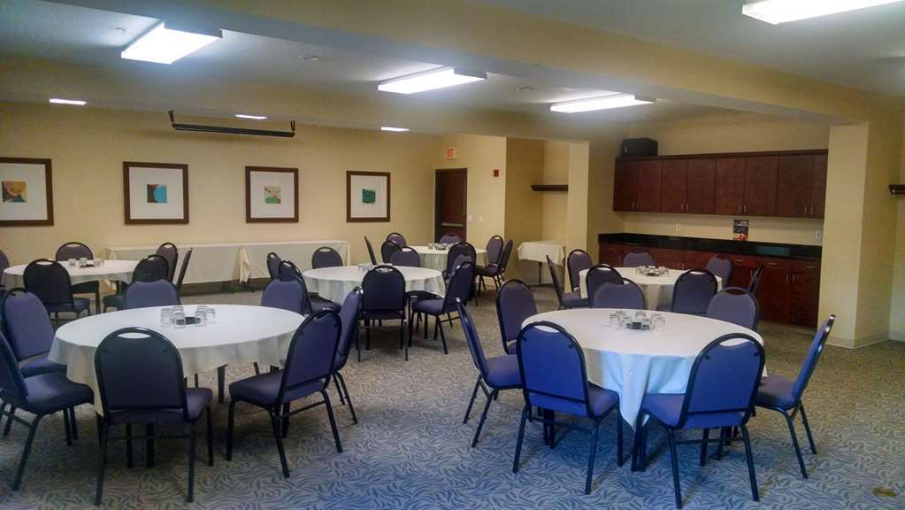 Hotel Doubletree By Hilton North Salem Udogodnienia zdjęcie