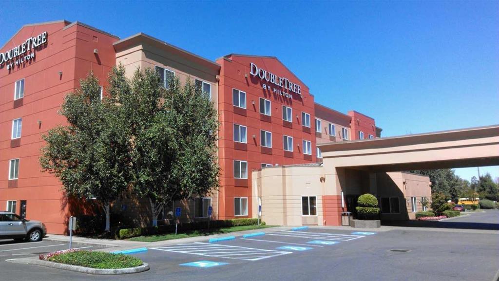 Hotel Doubletree By Hilton North Salem Zewnętrze zdjęcie